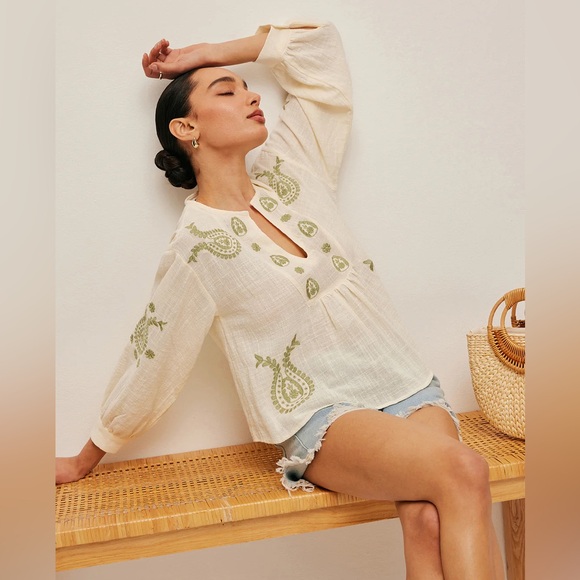 51 Boho Embroidered Blouse - Picture 2 of 6